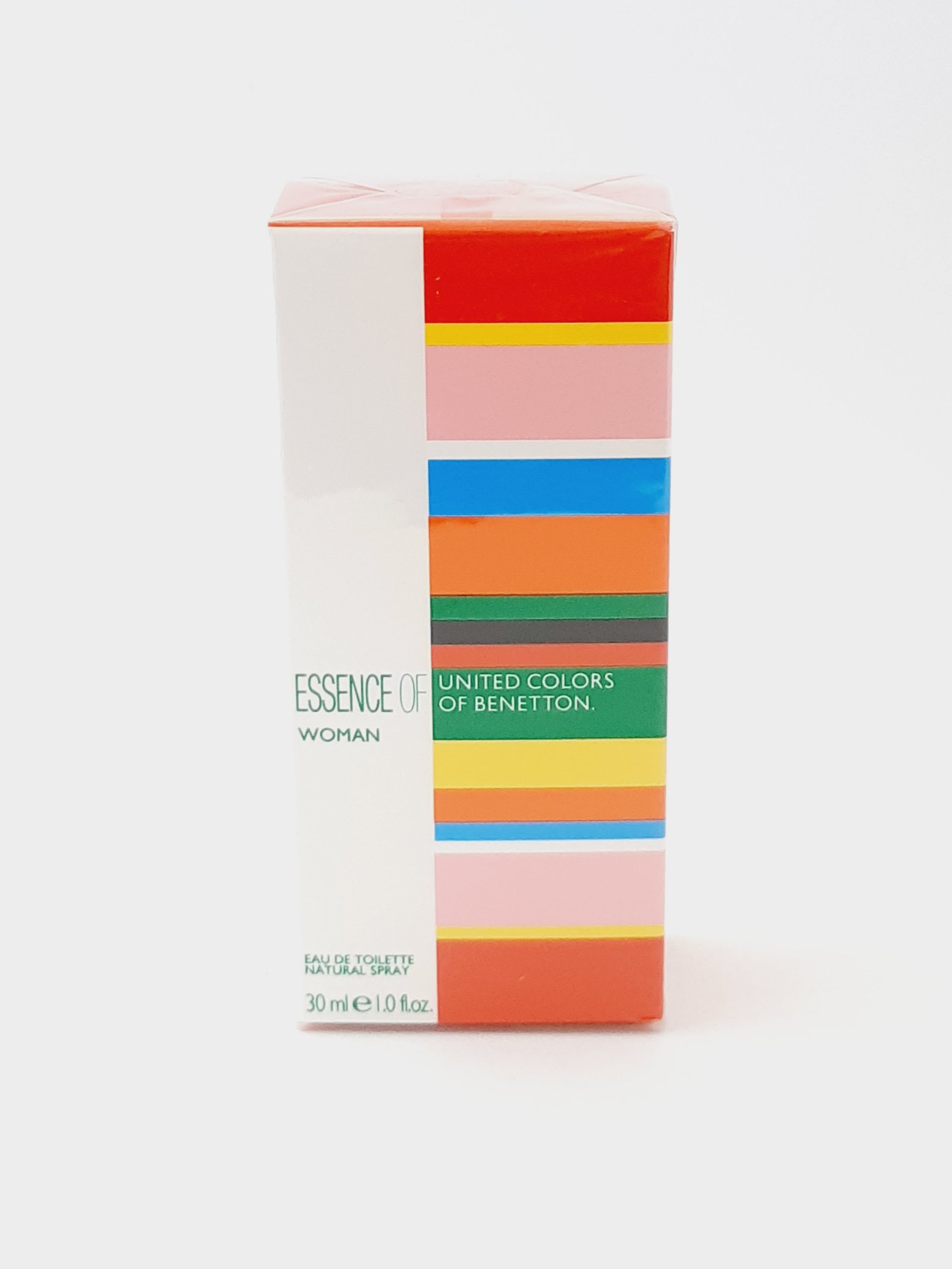 Benetton colors store woman